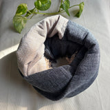 A body-friendly cotton snood.