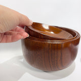 Lidded five-tiered jubako and lacquered bowls - Lacquerware bowl and dish set