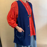 Round Pocket Vest
