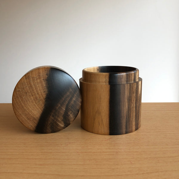 ★黒柿 中棗 茶道具 茶入 くろがき 木箱入り 伝統工芸品 時代物 小物 格安 黒柿 小物入れ – aitoki - 時を楽しむ丁寧な暮らし