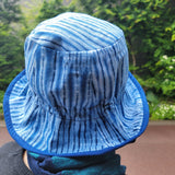 Reversible Hat with Elastic