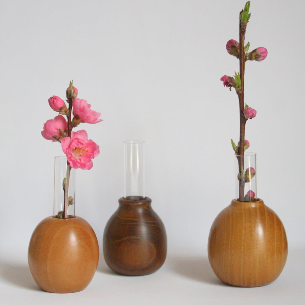 天然木の一輪挿し 花入れ 桑 各種 – aitoki - 時を楽しむ丁寧な暮らし