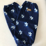 Indigo-dyed arm covers (Tekkō)