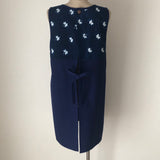 Reversible apron