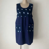 Reversible apron
